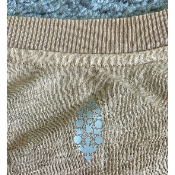 FP Movement Womens XS Tank Orange Crop Sunshine Activewear Lightweight NWT N4 - Picture 8 of 9